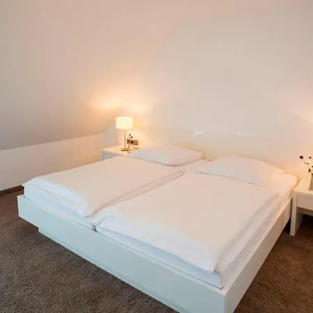 Landidyll Lamm Otel Vaihingen an der Enz