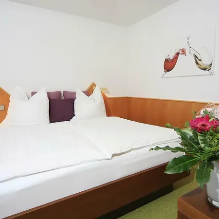 Landidyll Lamm Otel 3*