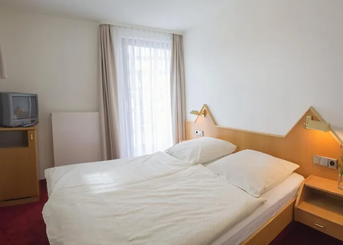 فندق Landidyll Lamm 3*